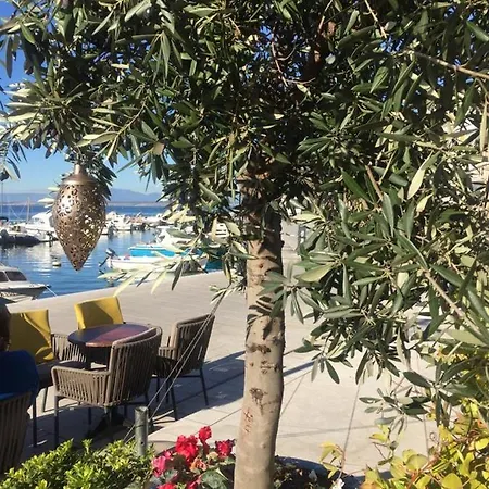 Apartment Apartmani Selce *