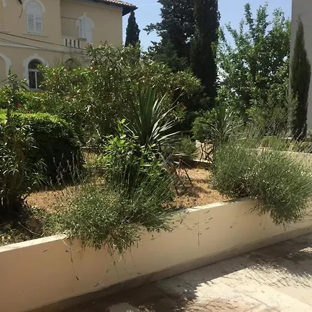 Apartmani Selce * Selce